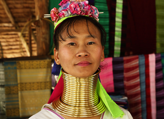 A woman from Thailand with brass necklaces elongating her neck